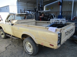 1980 TOYOTA TRUCK TAN 2DR 4 CYL MT Z15008